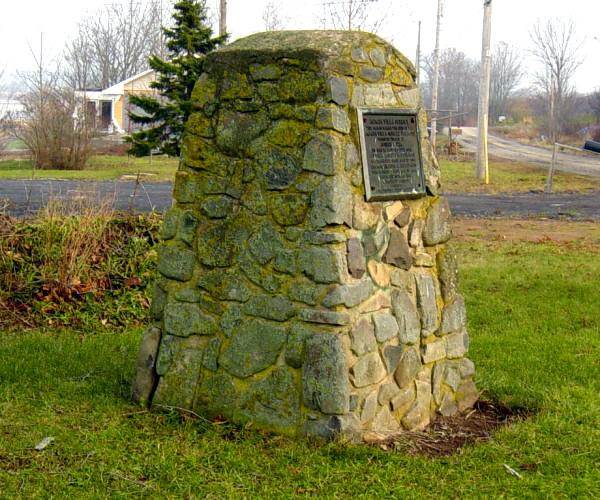 Acacia Villa School cairn, Hortonville