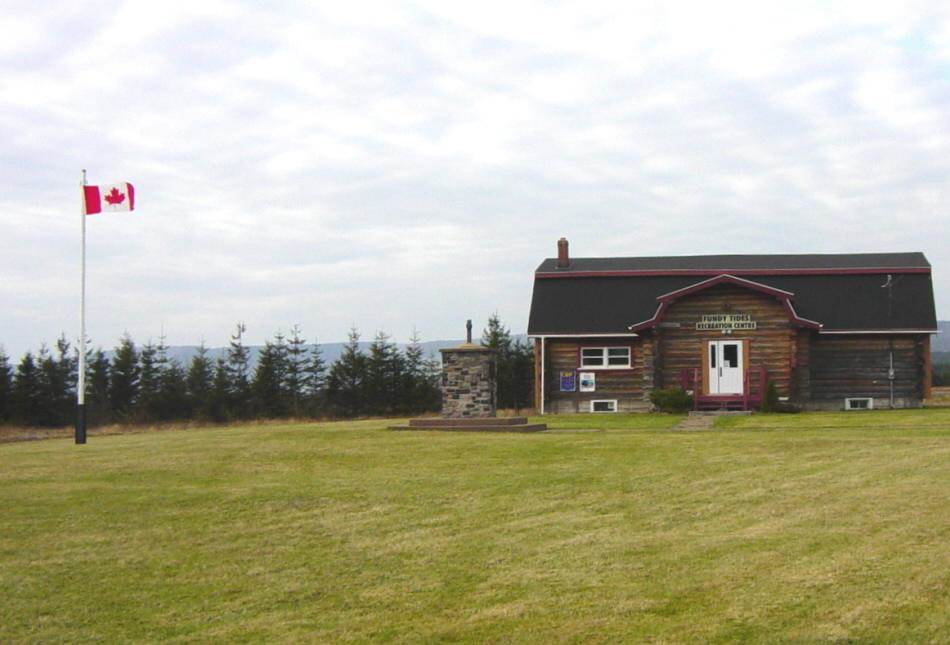 Advocate Harbour, Nova Scotia: war memorial monument