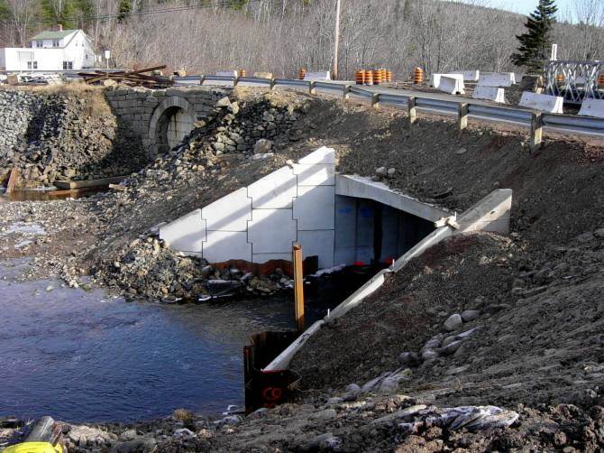 Clementsport: new Moose River bridge -8