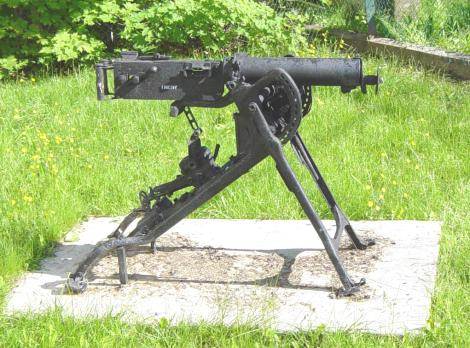 Nova Scotia, Bear River: Machine gun, military memorial -14