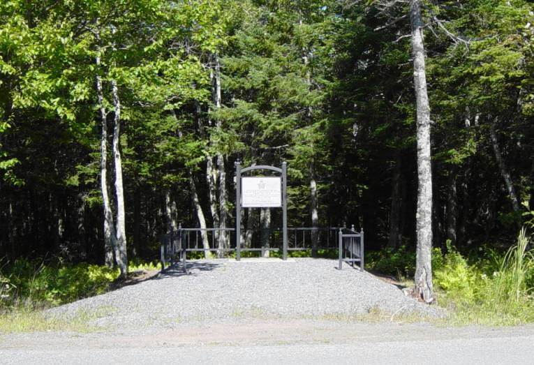 Brow of Mountain: airplane crash memorial