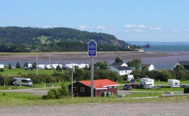 Colchester County: Acadian Heritage sign #1, Five Islands -2