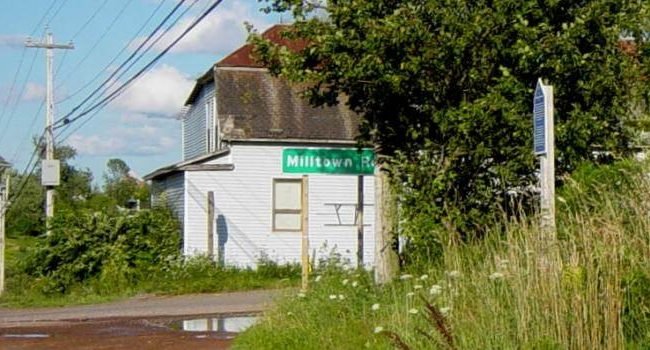 Colchester County: Acadian Heritage sign #21, Old Barns, Milltown Road -3