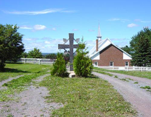 D'Escousse: war memorial