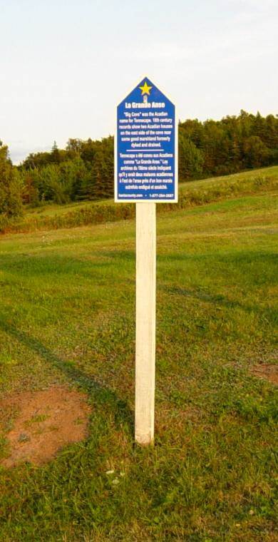 Hants County: Acadian Heritage sign #22, Tennecape