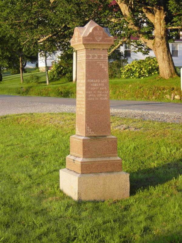 Kemptville: war memorial, looking southwest in early morning