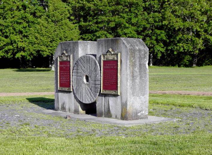 Historic Sites and Monuments Board plaques: Poutrincourt's Mill