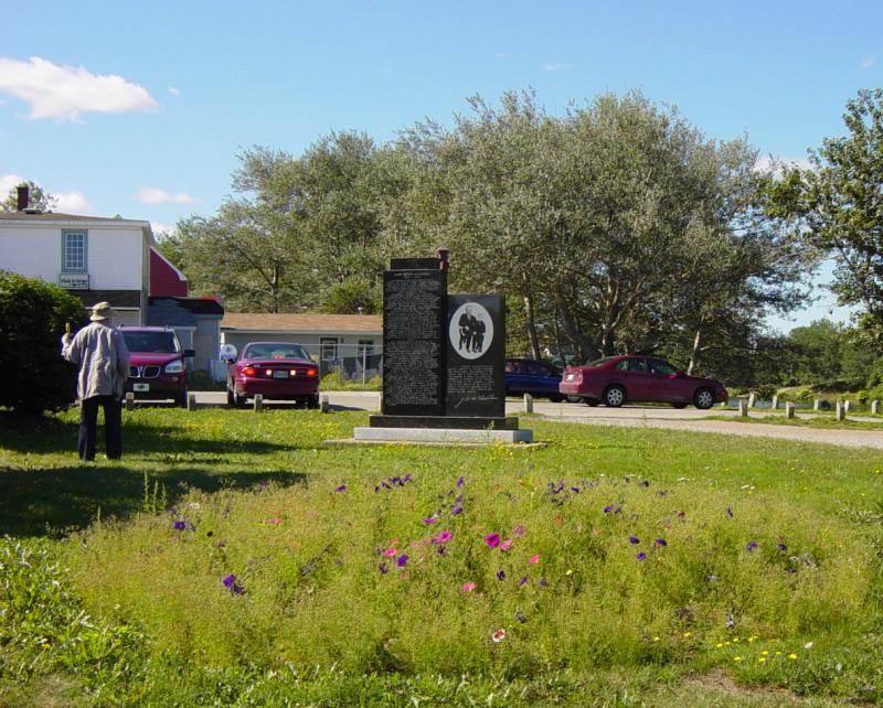 J.B. McLachlan monument, Glace Bay -6