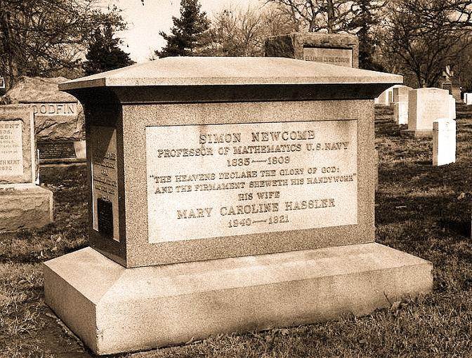 Arlington Cemetery, Washington: Simon Newcomb monument