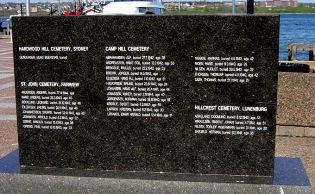 Halifax: Norwegian Memorial, Sackville Landing -4