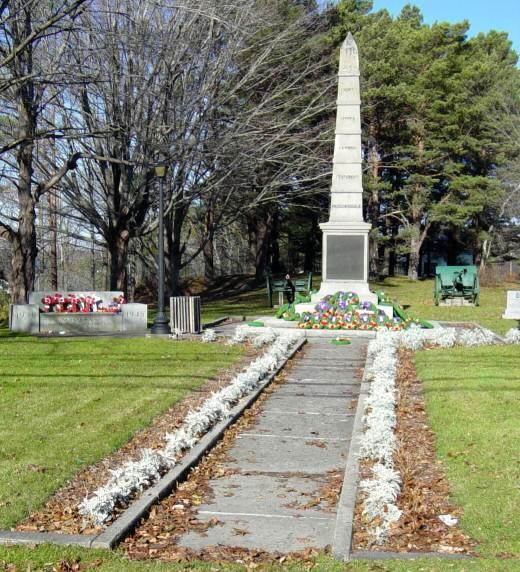 War memorial monument, Shelburne: general view looking north