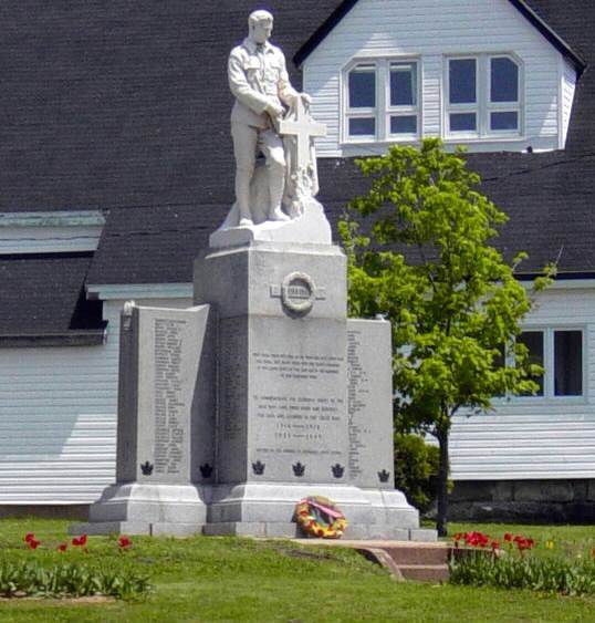 Springhill: war memorial monument