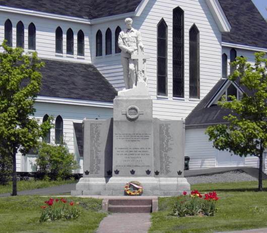 Springhill: war memorial monument