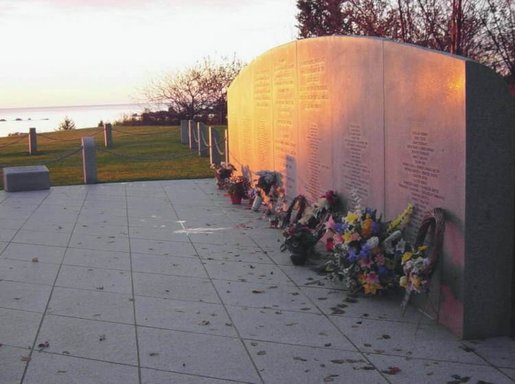Swissair Flight 111 memorial, Bayswater: dawn