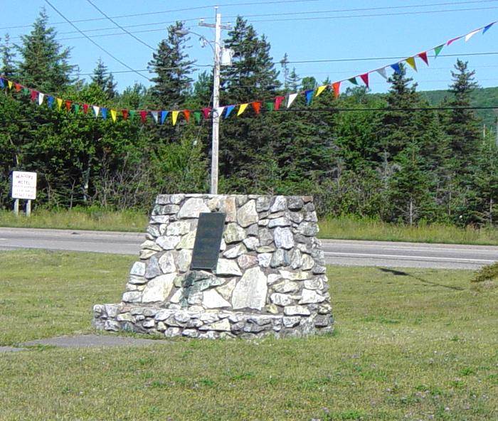 Sydney Forks war memorial monument -2