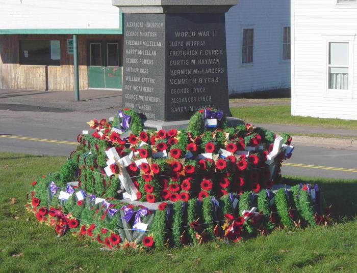 Tatamagouche: war memorial monument