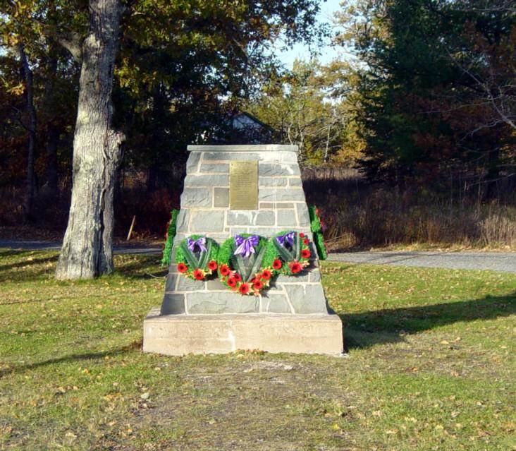 War memorial, Mount Uniacke: general view, Nov. 2005 -6