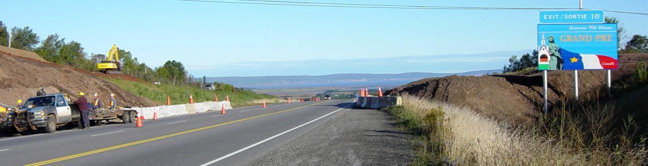 Nova Scotia, Avonport: twinning Highway 101, temporary view