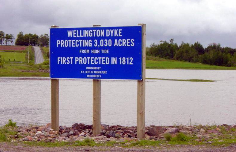 Wellington Dyke at high tide