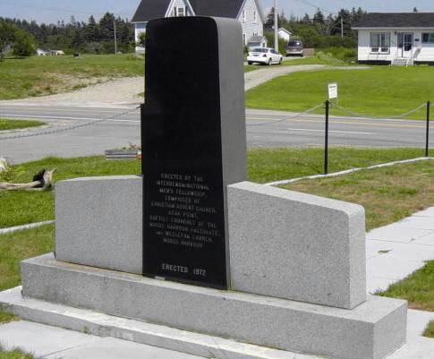 Woods Harbour war memorial, back -6
